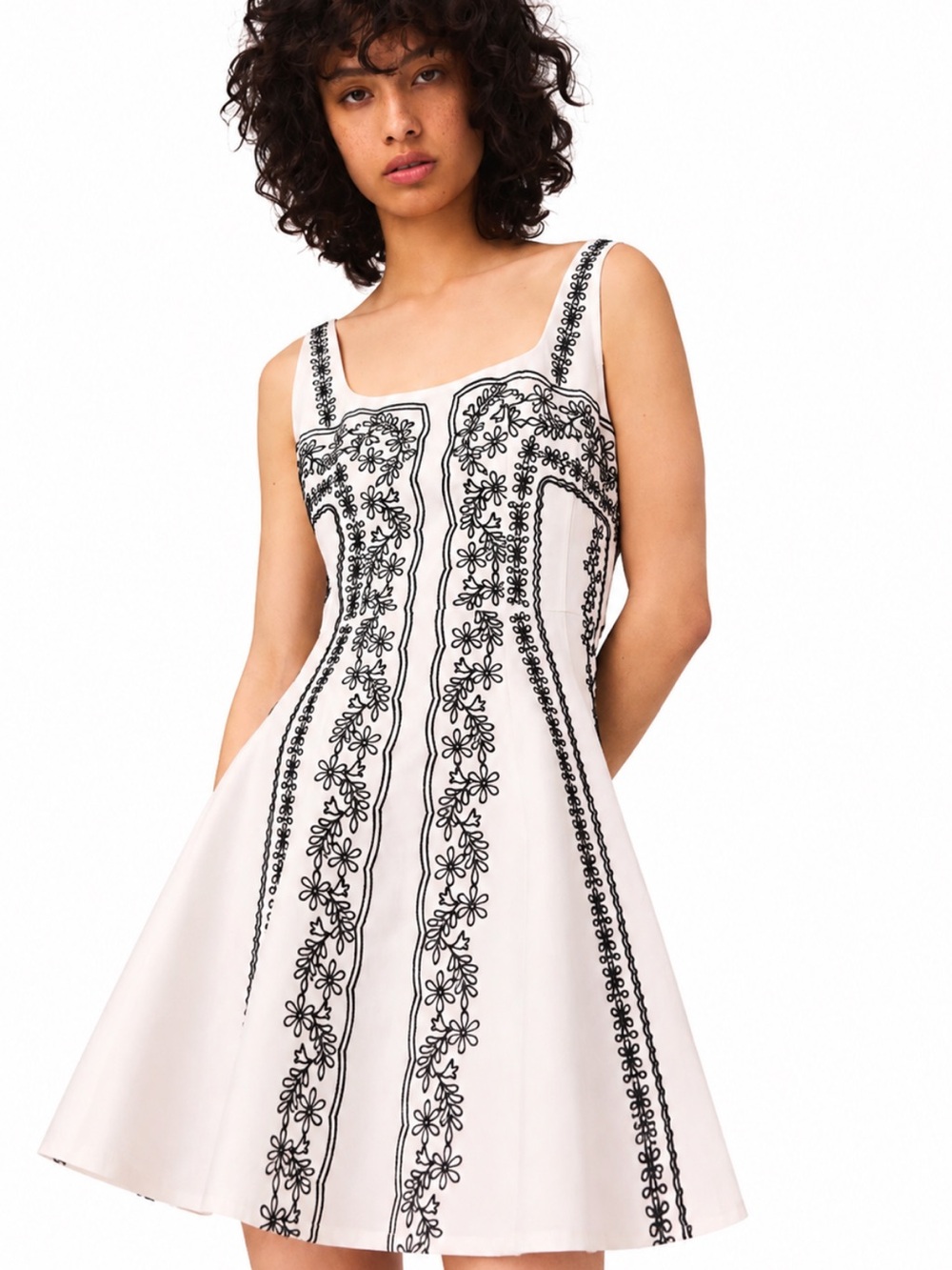 NWT! Maje Rilinette Floral Embroidered Linen Blend Mini Dress Ecru Black 38-US 6